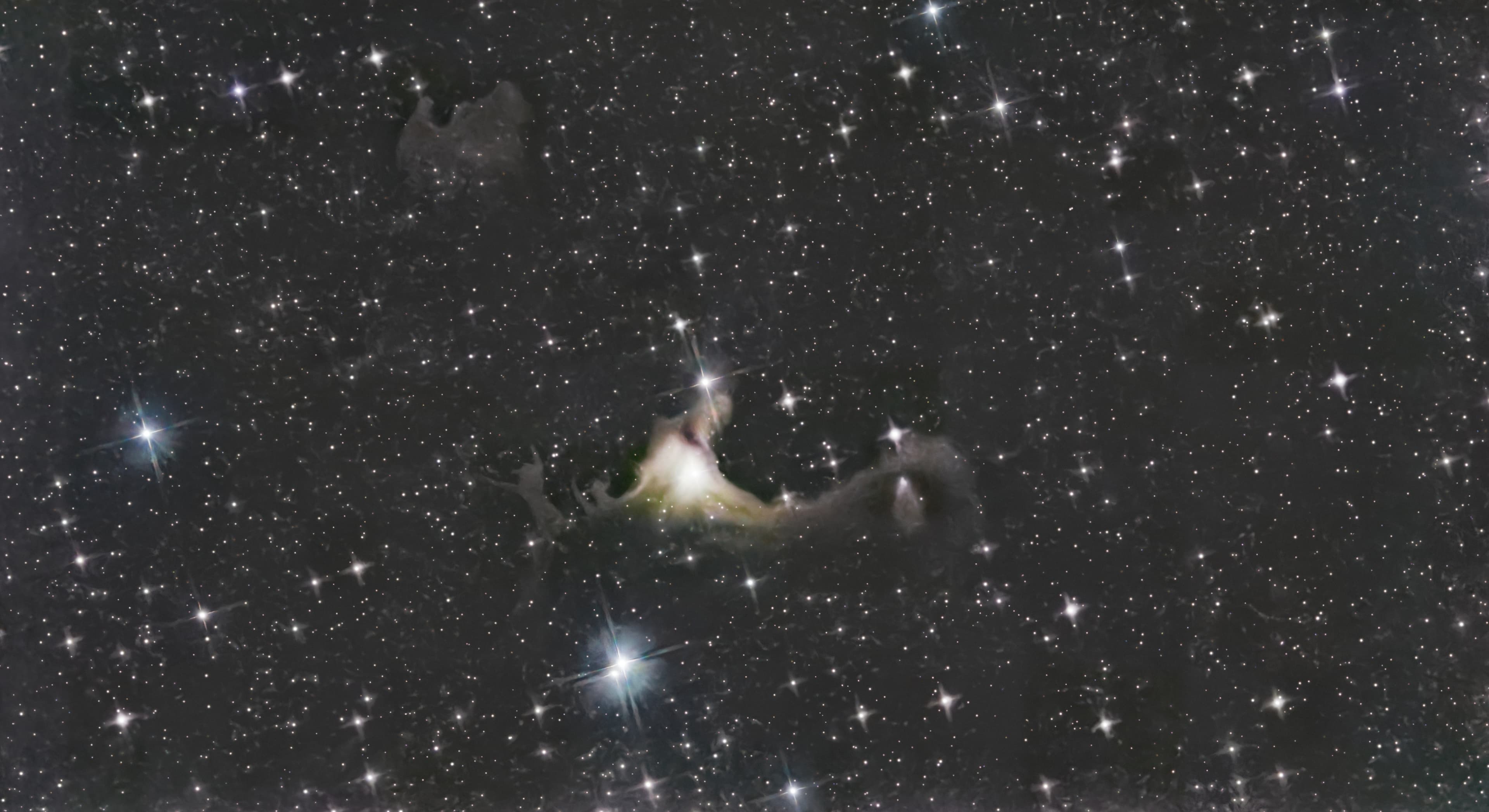 Ghost Nebula (sh2-136)